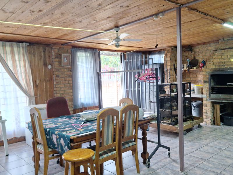 Spacious family home for sale!! - Photo 6