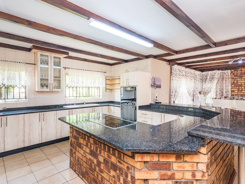 Elegant Family Home with Pool & Garden Oasis - Photo 5