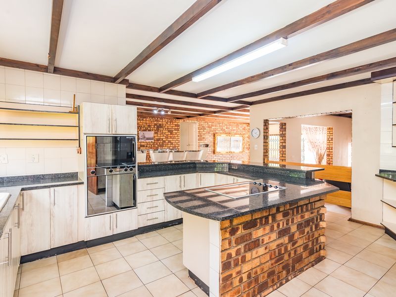 Elegant Family Home with Pool & Garden Oasis - Photo 6