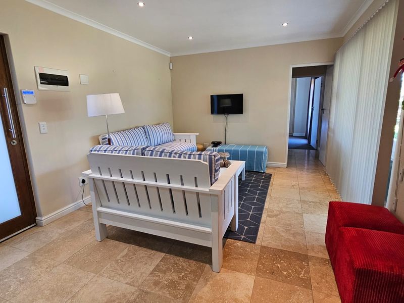 Exclusive Mandate: Ground Floor Ellefsen Village Apartment | Langebaan Country Estatee - Photo 7