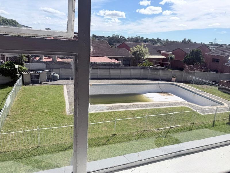 Start or grow your portfolio with this spacious 2 Bedroom Apartment in Secure Westering Complex - Photo 10