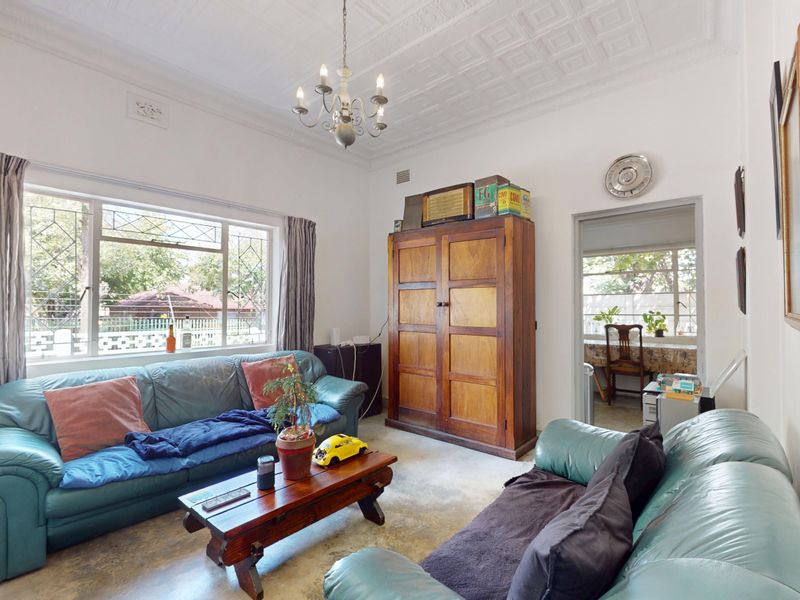 Spacious Family Home with Private Flatlet & Dual Access in Sought-After Primrose - Photo 10