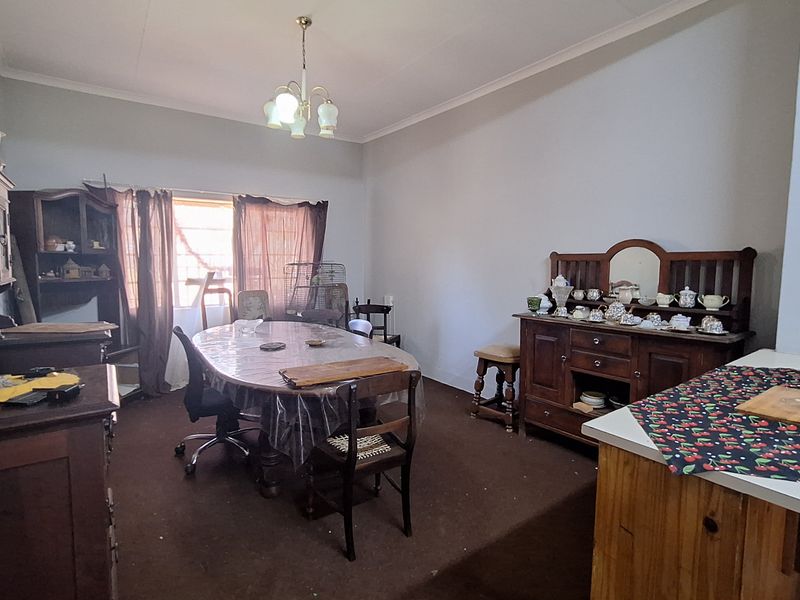 House with views for sale - Photo 3