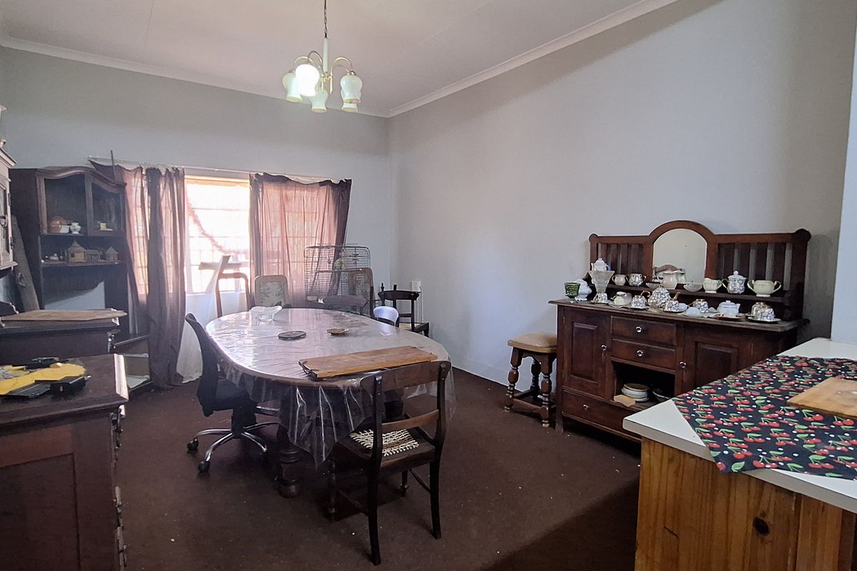 House with views for sale - Photo 3