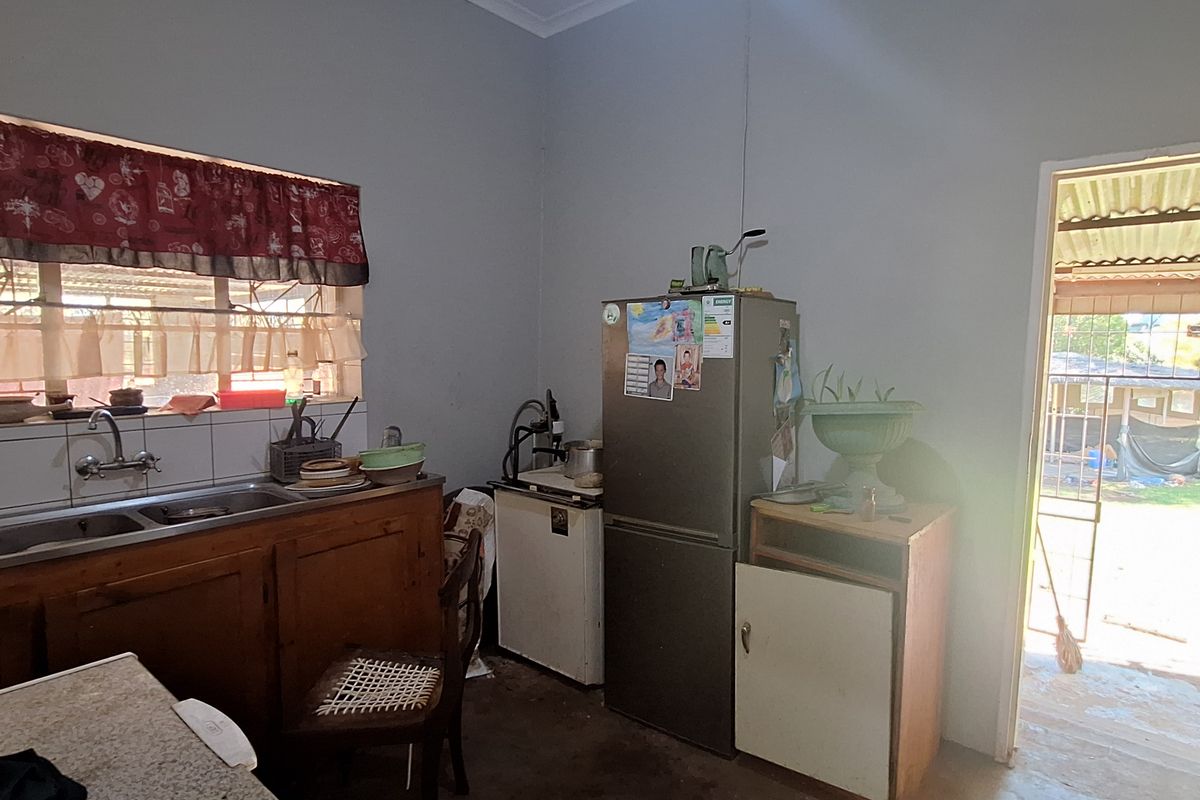 House with views for sale - Photo 5