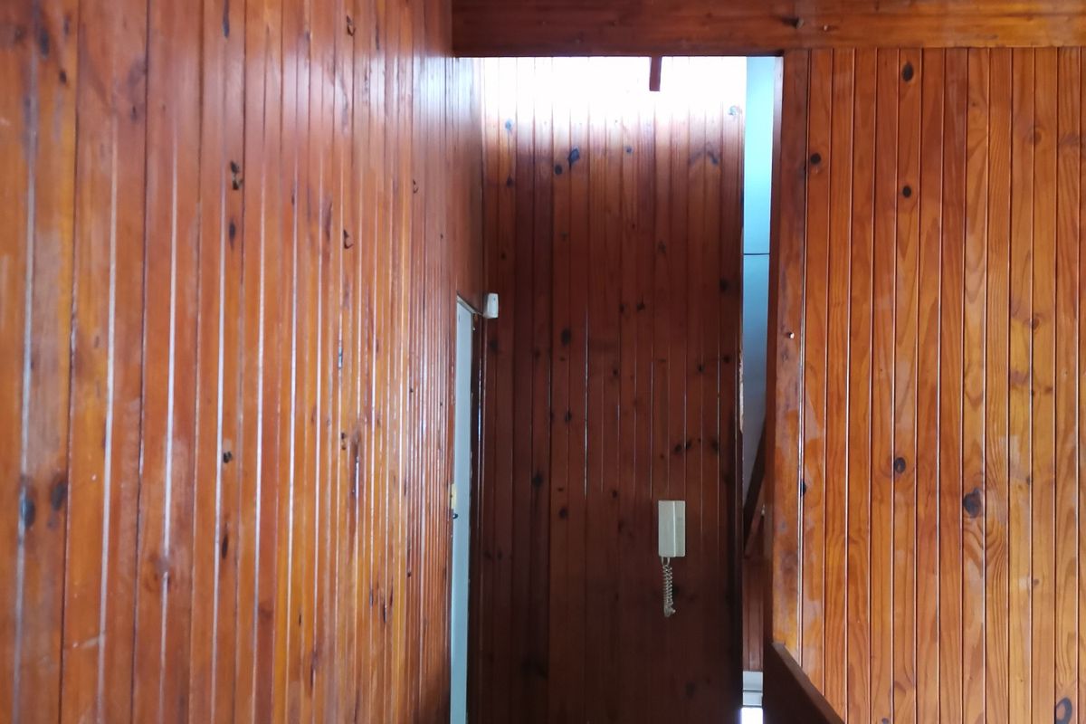 9-Bedroom House with 6 Separate Flatlets - Ideal for Shared Accommodation - Photo 3