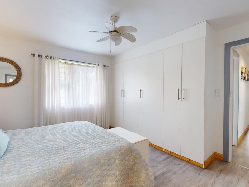 Modern Dual-Living Gem with Income-Generating Flatlet in Primrose! - Photo 9