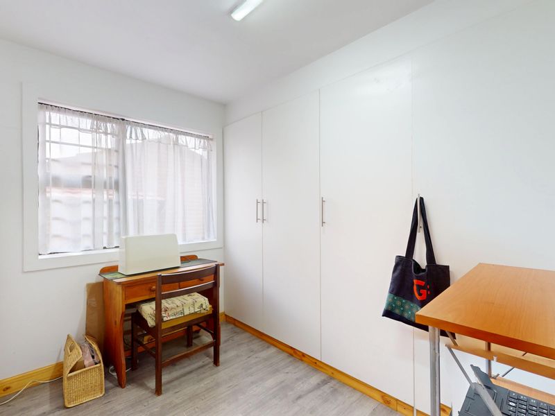 Modern Dual-Living Gem with Income-Generating Flatlet in Primrose! - Photo 6