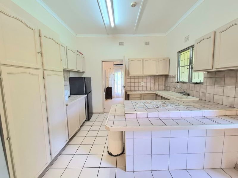 1 bedroom fully furnished cottage - Photo 4