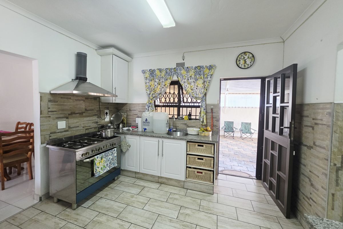 Stunning Face Brick Home with Modern Comforts and Added Value - Photo 3