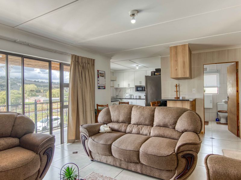 Investment Opportunity: Prime Multi-Unit Residential Asset - Photo 6