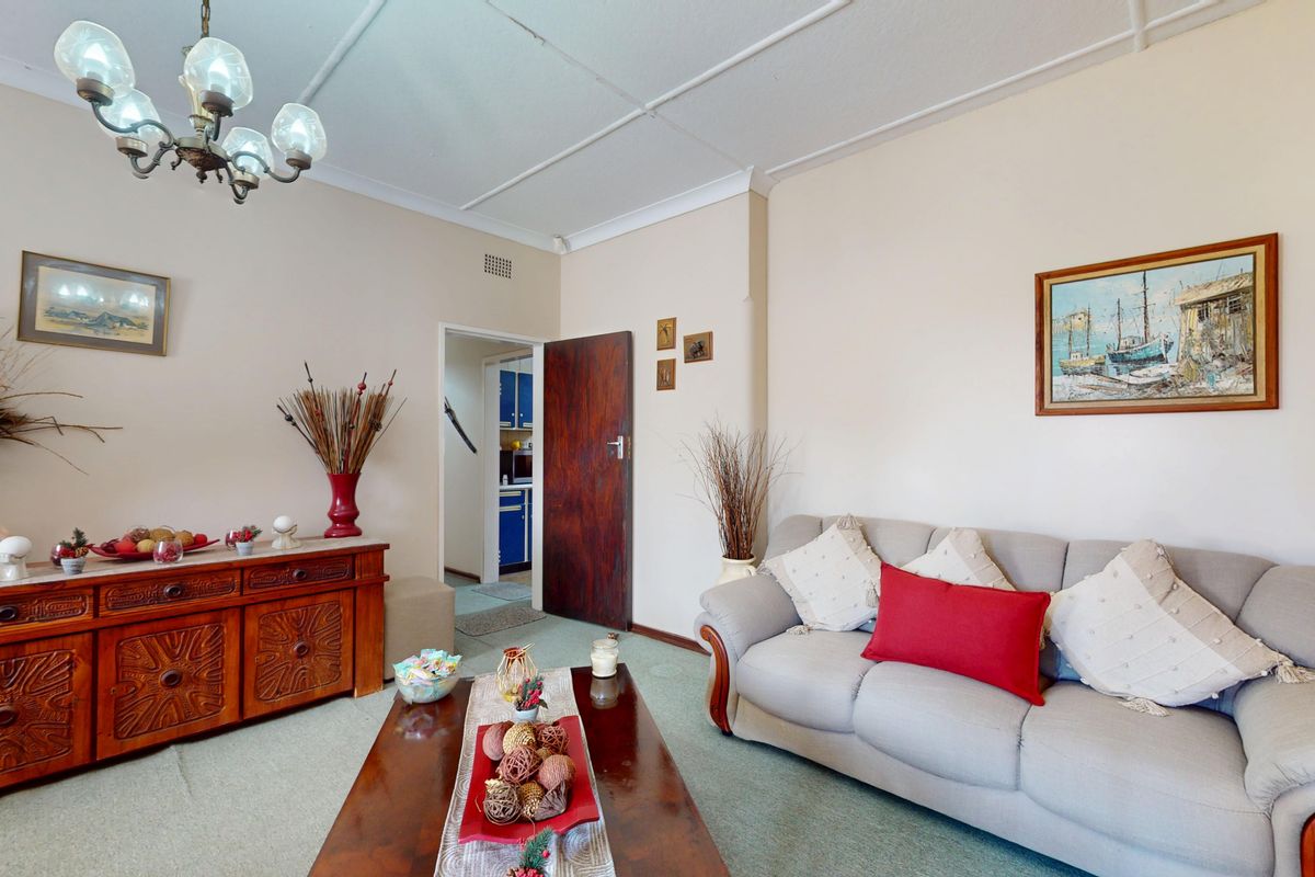 Starting to bid from R1,399,000! Non-Distressed Live Luxury Auction! - Photo 5
