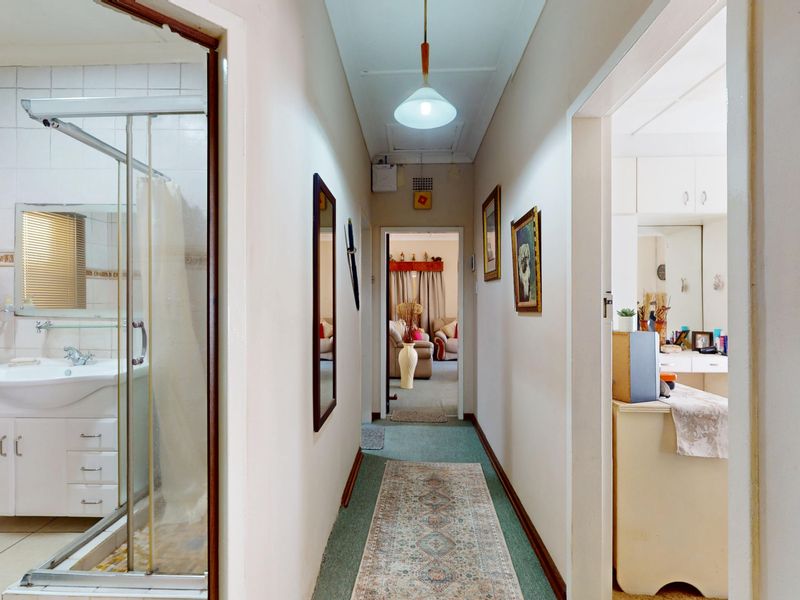 Starting to bid from R1,399,000! Non-Distressed Live Luxury Auction! - Photo 6