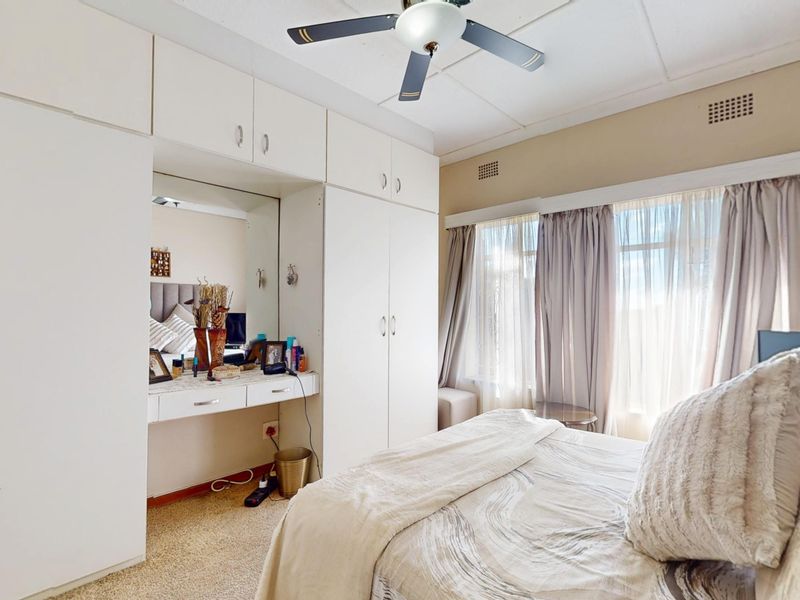 Starting to bid from R1,399,000! Non-Distressed Live Luxury Auction! - Photo 8