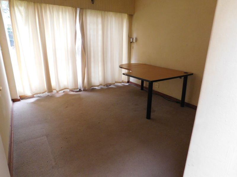 Renovator's Dream - Perfct Location - Photo 7