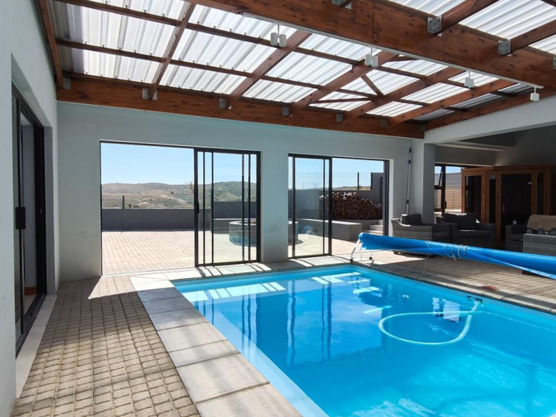 Refined Luxury Living in Outeniquasbosch Wildlife Village - Photo 9