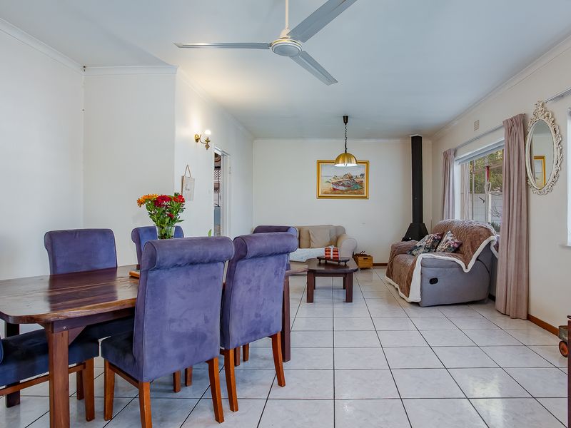 Charming Family Home with Flatlet Potential in Ranzadale - Photo 2