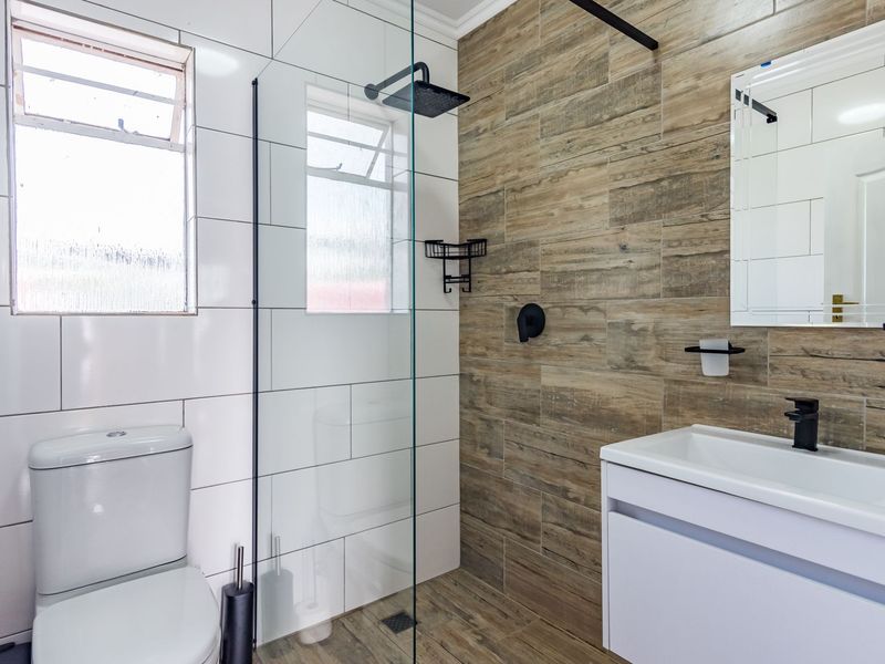 1486 sq.m  Stand, Granny Flat, Pool, Plentiful Parking - Photo 10