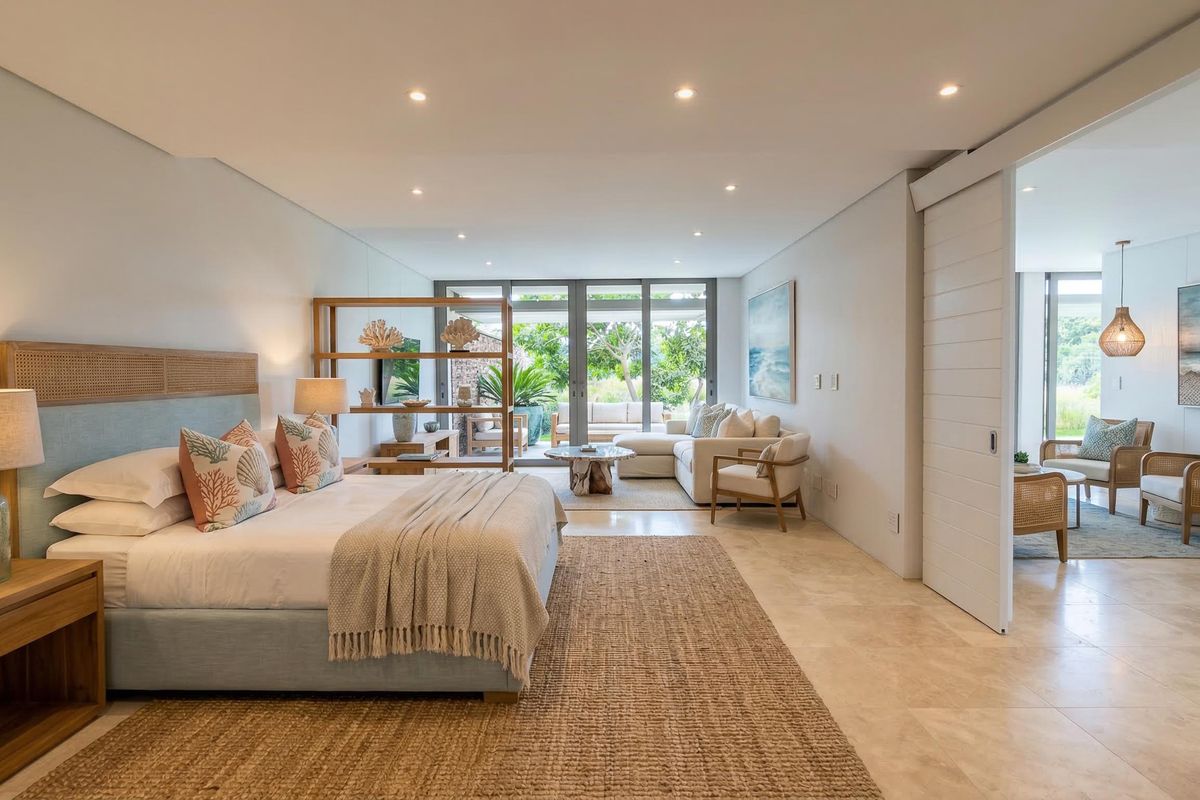 A Rare Coastal Masterpiece - Photo 5