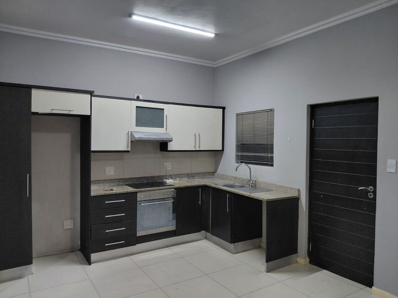 Modern 1 bedroom apartment in Umhlanga Ridge - Photo 2