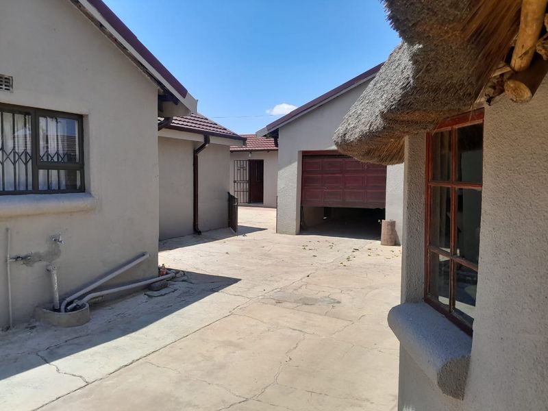 HOME IS WAITING!!! - Photo 4