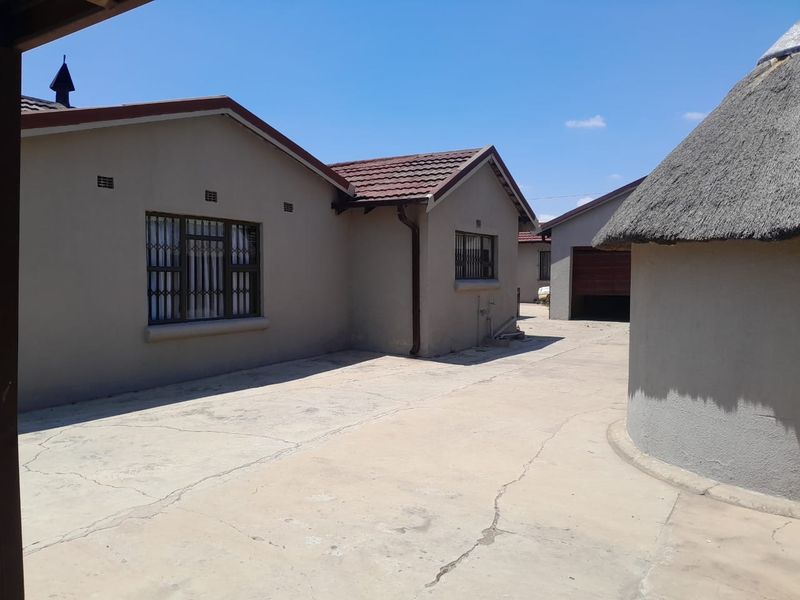 HOME IS WAITING!!! - Photo 3