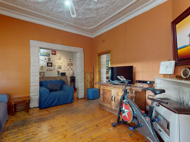 Modern Dual-Living property with Income-Generating Flatlet in Primrose! - Photo 10