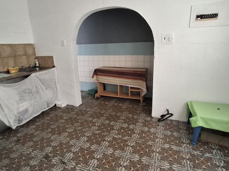 3 Bedroom House for Sale - Photo 9