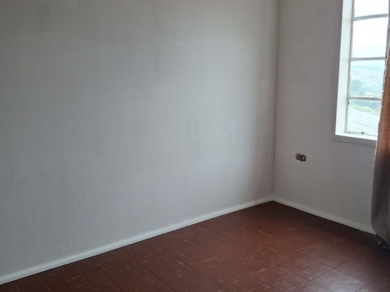 3 Bedroom House for Sale - Photo 4