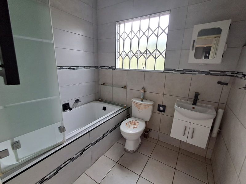 Ideally for The Beginner or Newly Weds @ R6,250 - Photo 5