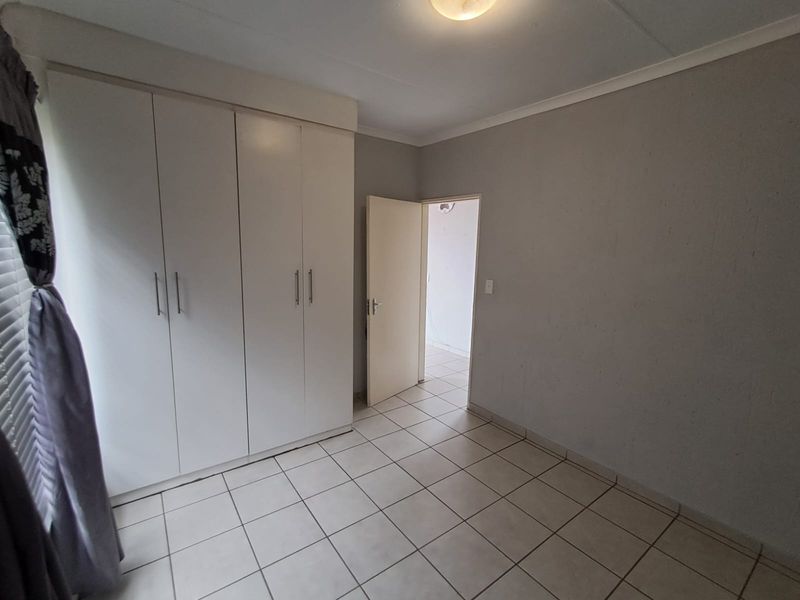 Ideally for The Beginner or Newly Weds @ R6,250 - Photo 9