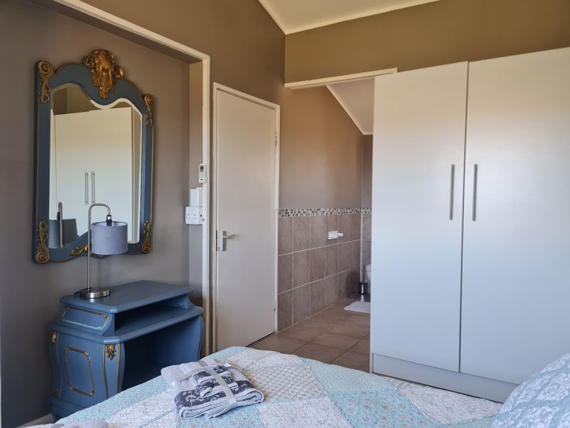 Modern 3 Bedroom Family townhouse - Photo 9