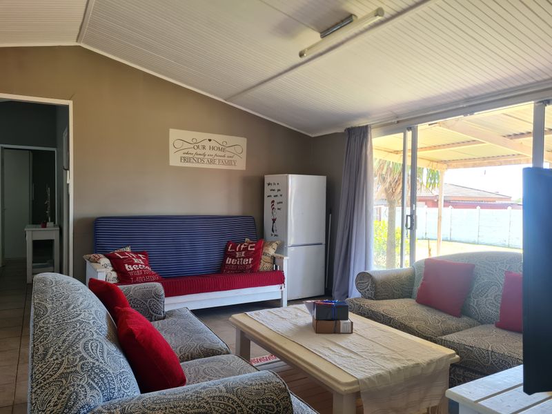 Modern 3 Bedroom Family townhouse - Photo 6