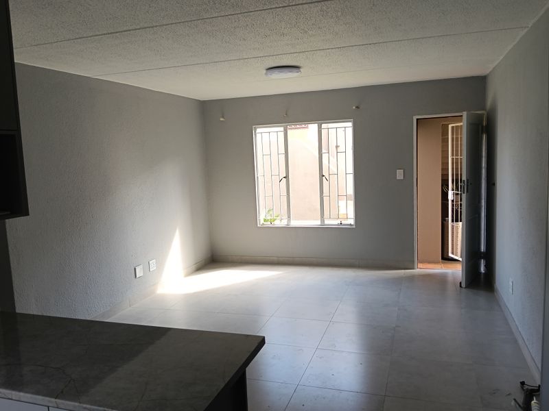 Renovated Home For Individual or Small Family In Great Location - Photo 4