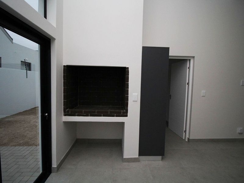 A brand new home in Spartikus Lifestyle Estate Langebaan - Photo 10