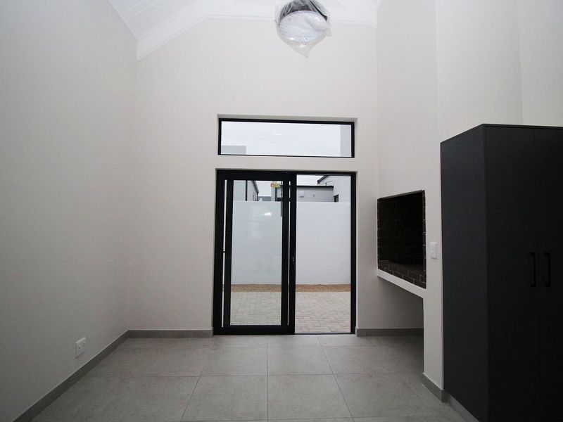 A brand new home in Spartikus Lifestyle Estate Langebaan - Photo 9