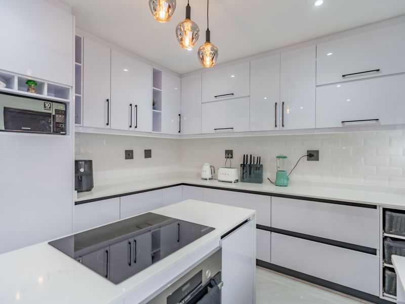 Ultra-modern townhouse in Westville - Photo 6