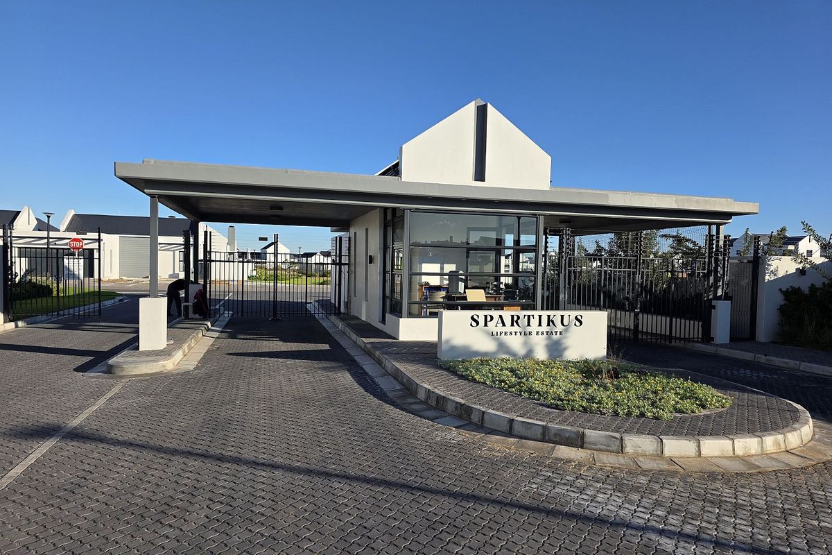 A brand new 2 bedroom home in Spartikus Lifestyle Estate Langebaan - Photo 3