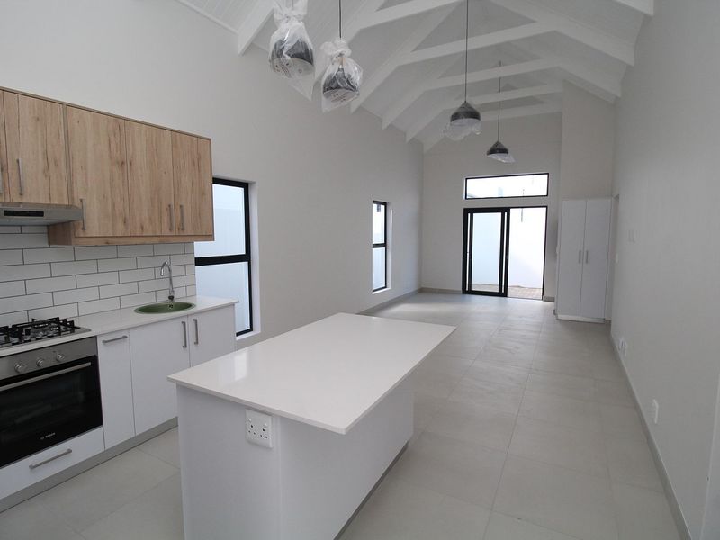 A brand new 2 bedroom home in Spartikus Lifestyle Estate Langebaan - Photo 4