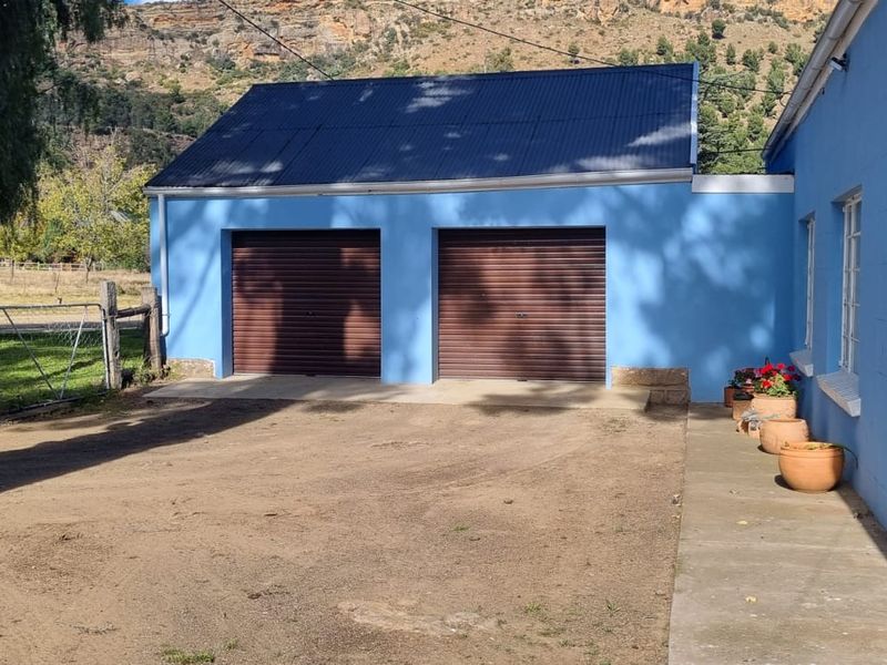 Dual-Home Investment Opportunity with Guesthouse Potential in Mountainous Lady Grey - Photo 6