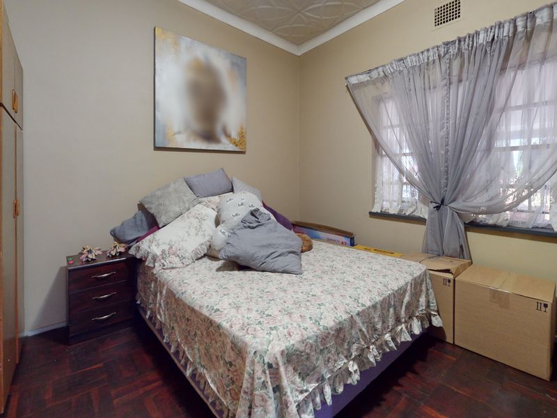 3 Bedroom Home with Borehole Potential and Ample Parking For Sale in Gerdview - Photo 9