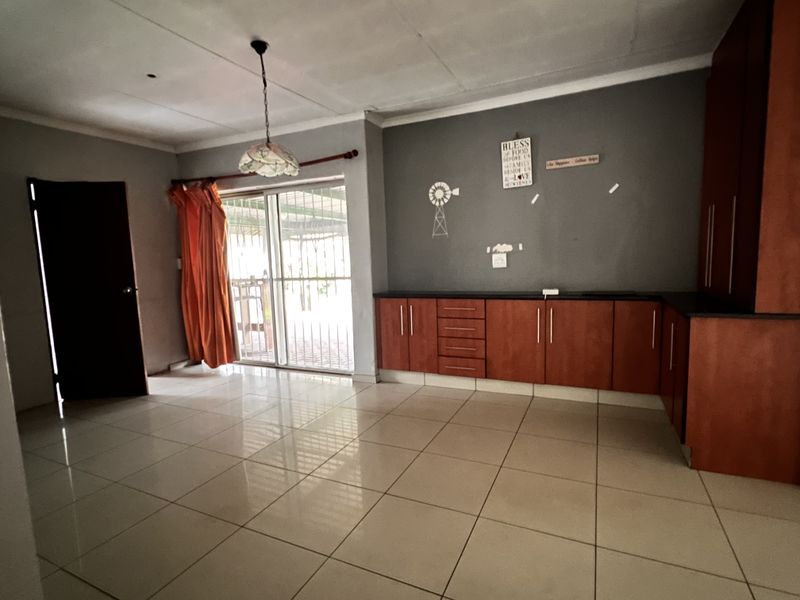 Spacious Family Living with Income Potential & Entertainer’s Dream Yard - Photo 7