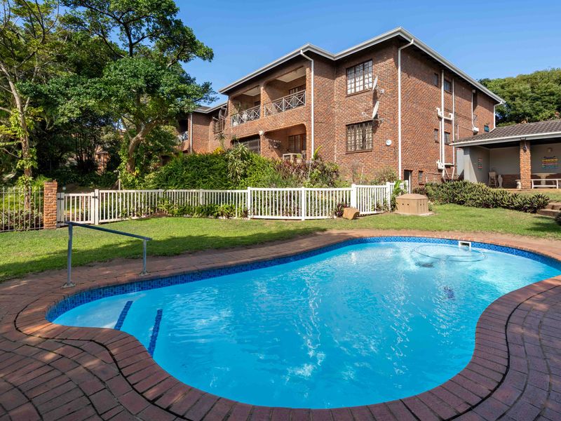 2-bedroom Apartment On Auction in Scottburgh Central - Photo 1