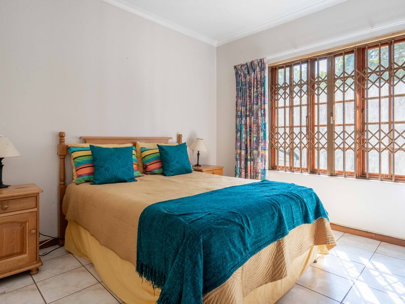 2-bedroom Apartment On Auction in Scottburgh Central - Photo 10