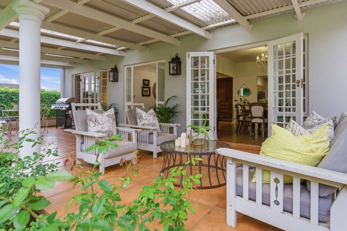 Bidding to start from R2.5mil!! On Show By Appointment. LAST CHANCE TO VIEW - Photo 2