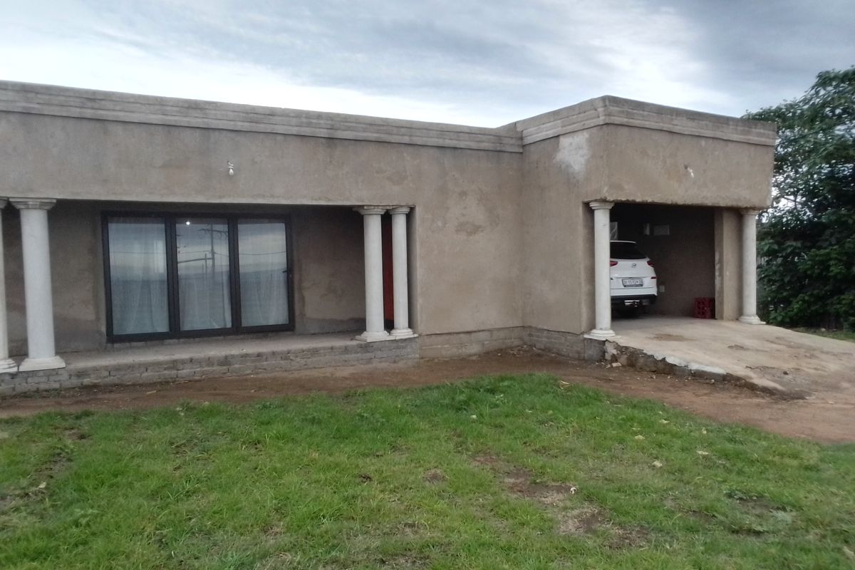 3 bedroom  house for sale - Photo 2