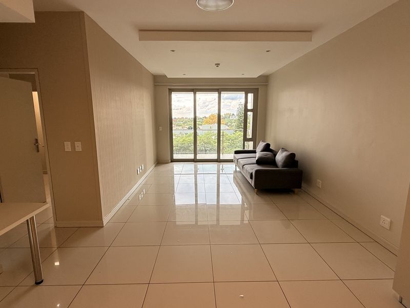Elevate your lifestyle in the heart of Rosebank - Photo 3