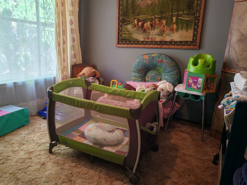 4 Bedroom House for sale in Sasolburg Ext 15 - Photo 6