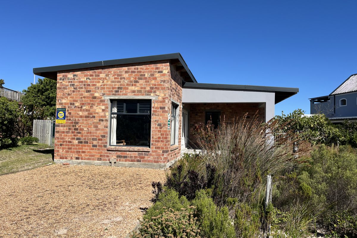 Coastal Charm Meets Tranquil Living – No. 4 Janet Road, Pringle Bay - Photo 3