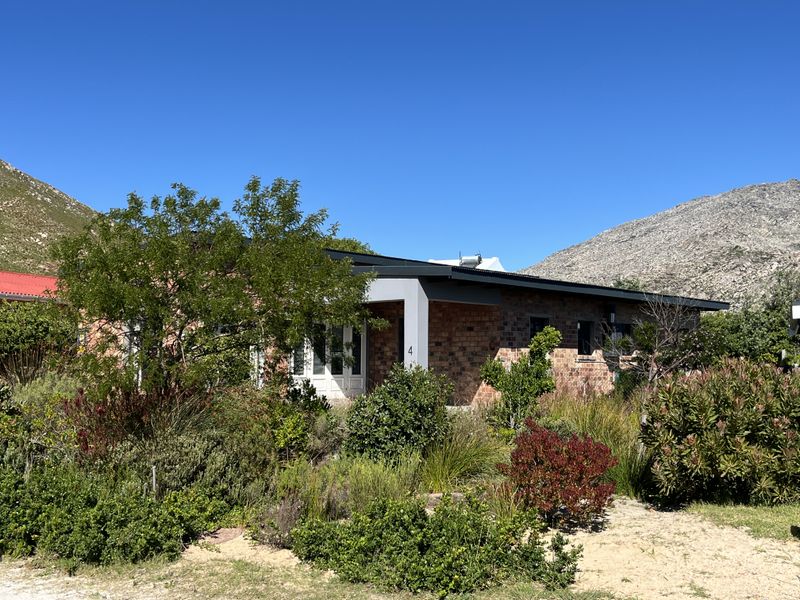 Coastal Charm Meets Tranquil Living – No. 4 Janet Road, Pringle Bay - Photo 2